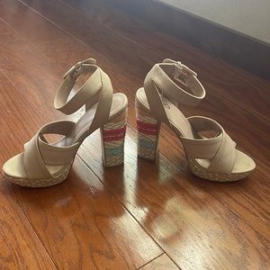 Mix no. 6 platform heels